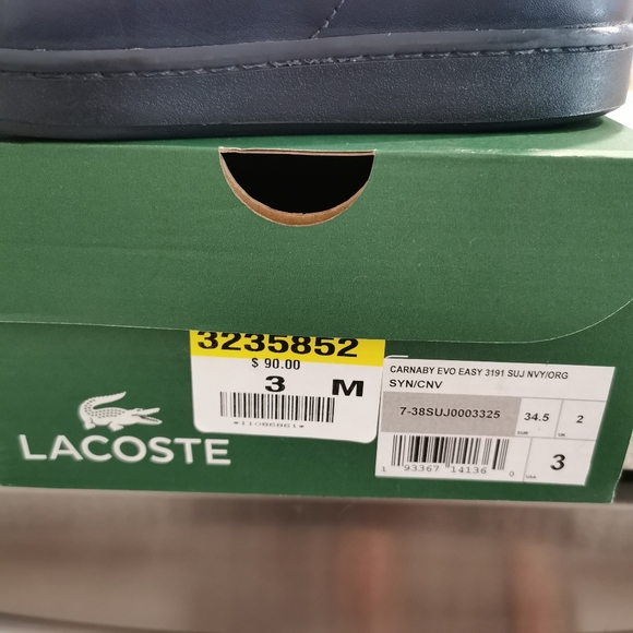Lacoste Junior shoes - Picture 3 of 4